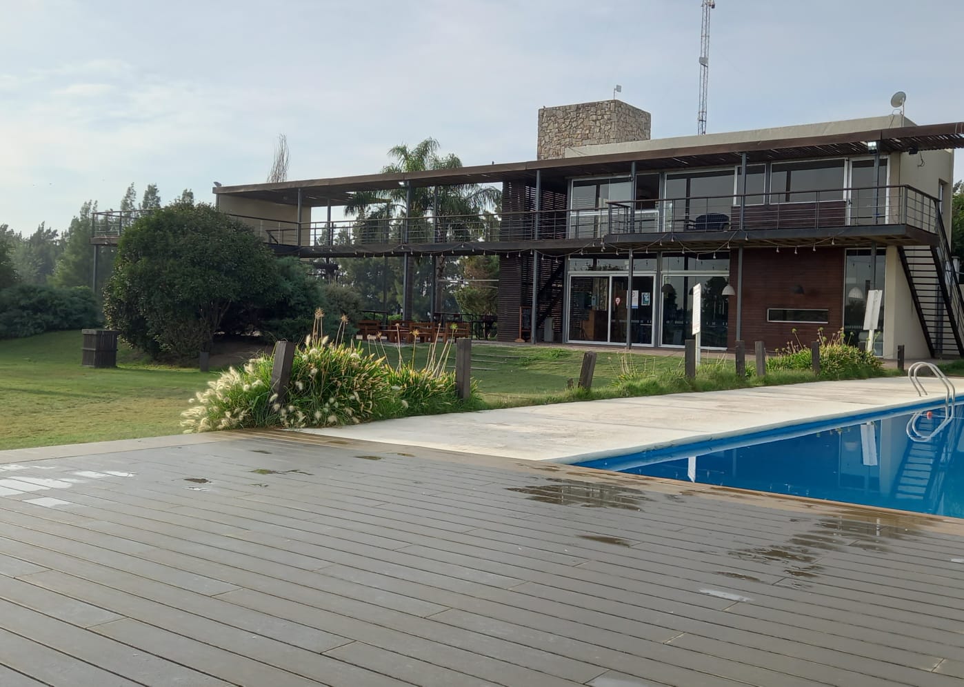 Convoca a empresas gastronómicas de trayectoria, para concesionar su