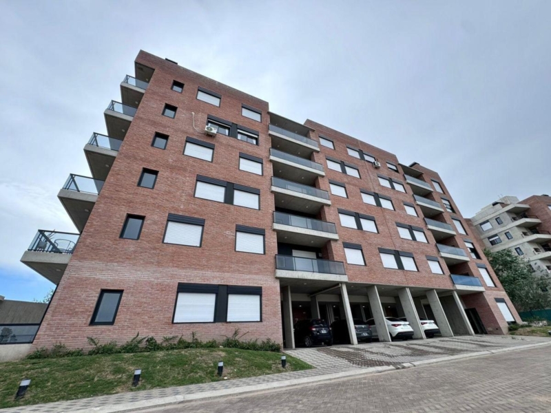 Condominio Los Pasos, en Fisherton